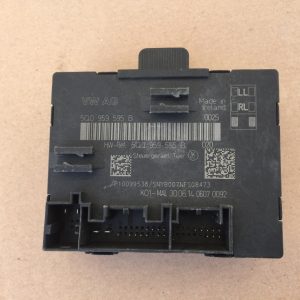Calculator confort usa dreapta spate VW Passat B8 5Q0959595B 5Q0 959 595 B - Dezmembrari Auto