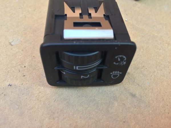 Buton reglaj faruri Volkswagen Passat B6 3C0941333A 3C0 941 333 A - Dezmembrari Auto
