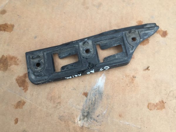 Suport dreapta bara fata VW Golf 5 1K0807184 1K0 807 184 - Dezmembrari Auto