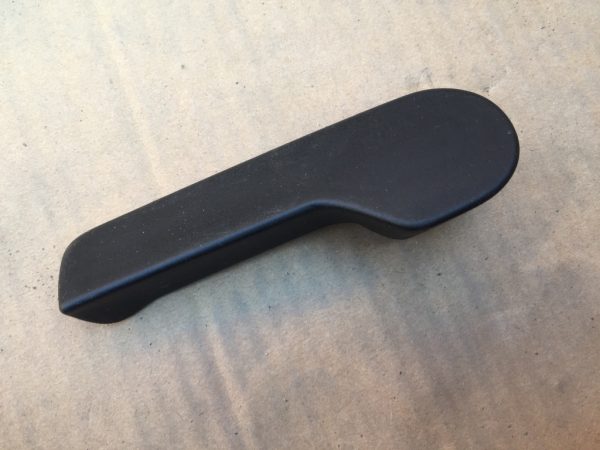 Maner deschidere capota Volkswagen Passat B6 1J1823533C 1J1 823 533 C - Dezmembrari Auto