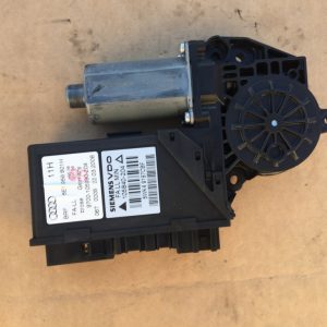 Motoras macara geam stanga fata Audi A4 B7 8E1959801H 8E1 959 801 H - Dezmembrari Auto