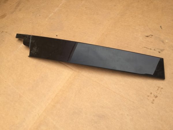 Bandou usa stanga fata Volkswagen Sportsvan 2018 510837901 510 837 901 - Dezmembrari Auto