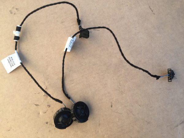 Tweeter cu cablaj Audi A4 B6 B7 8E0035399 8E0 035 399 - Dezmembrari Auto