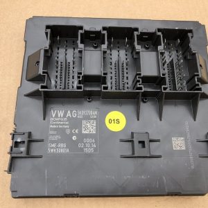 Calculator confort BCM VW Tiguan din 2015 5K0937084M 5K0 937 084 M - Dezmembrari Auto