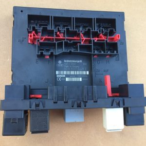 Calculator confort bordnetz VW Golf 5 plus 3C0937049D 3C0 937 049 D - Dezmembrari Auto