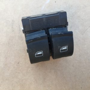 Butoane geamuri electrice stanga fata Audi A4 B7 8E0959851A 8E0 959 851 A - Dezmembrari Auto