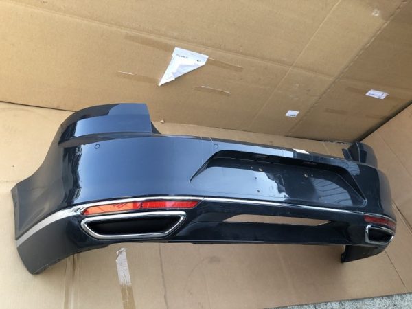 Bara spate highline VW Passat B8 limuzina cu senzori parcare si park assist - Dezmembrari Auto