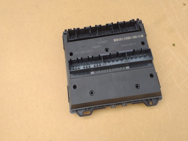 Calculator confort Skoda Fabia II 2009 hatchback 1,4 tdi BNM 6Q1937049F 6Q1 937 049 F - Dezmembrari Auto