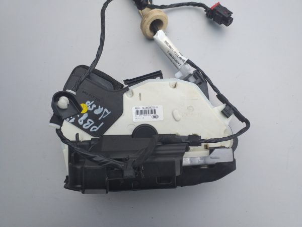 Broasca usa dreapta spate VW Passat B8 2015 CZEA 5E0839016A 5E0 839 016 A - Dezmembrari Auto