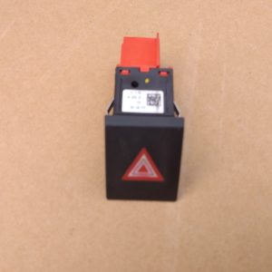 Buton avarie Skoda Fabia II 2009 hatchback 1,4 tdi BNM 5J0953235 5J0 953 235 - Dezmembrari Auto
