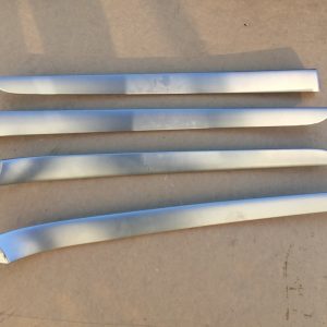 Set trimuri fete usi Audi A4 B7 8E0867410 8E0 867 410 - Dezmembrari Auto