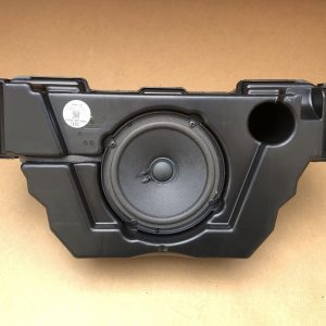 Subwoofer boxa bass portbagaj Audi A5 F5 din 2018 8W9035382D 8W9 035 382 D - Dezmembrari Auto