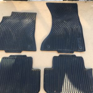 Set covorase cauciuc Audi A4 B8 8K1061501 8K0061511 - Dezmembrari Auto