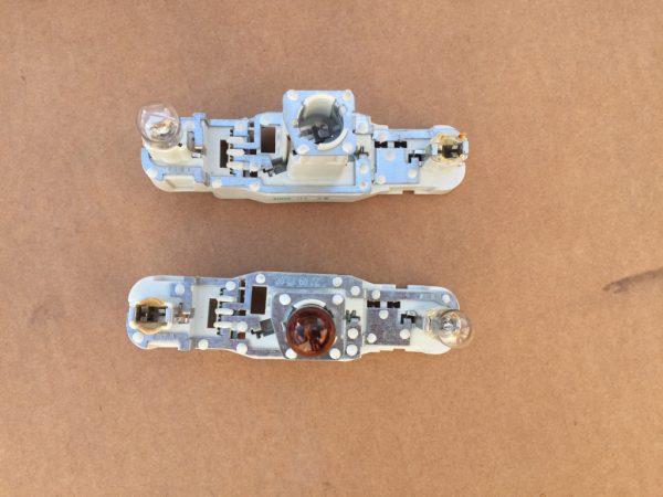 Soclu socluri becuri lampa spate stanga VW Passat CC 3C8945257 3C8 945 257 - Dezmembrari Auto