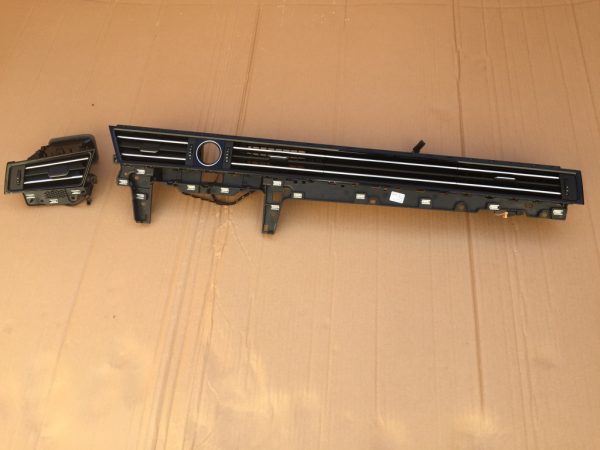 Guri ventilatie grile bord VW Arteon Passat B8 3G1858416F 3G1 858 416 F - Dezmembrari Auto