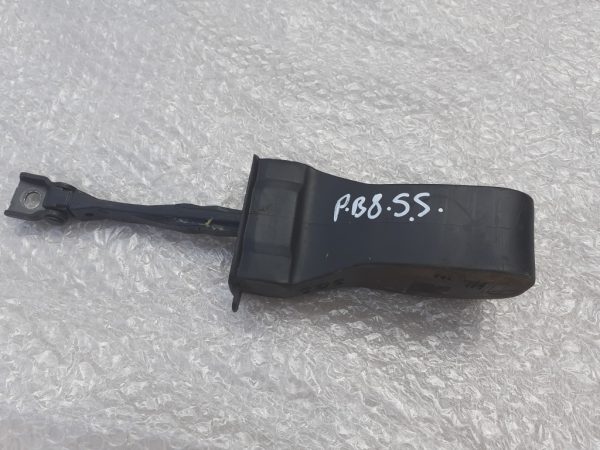 Opritor usa stanga spate VW Passat B8 2015 variant 1.4 tsi CZEA 03G839267 03G 839 267 - Dezmembrari Auto