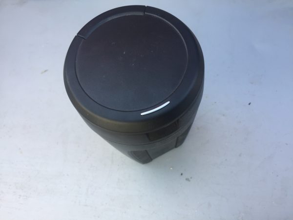 Pahar VW Sharan 2019 7N0857302 7N0 857 302 - Dezmembrari Auto