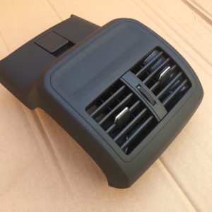 Capac cotiera cu grile de ventilatie VW Arteon 3G8857100H 3G8 857 100 H - Dezmembrari Auto