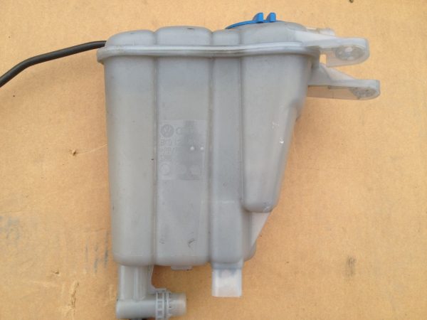 Vas expansiune Audi A4 B8 2013 8K0121403A 8K0 121 403 A - Dezmembrari Auto