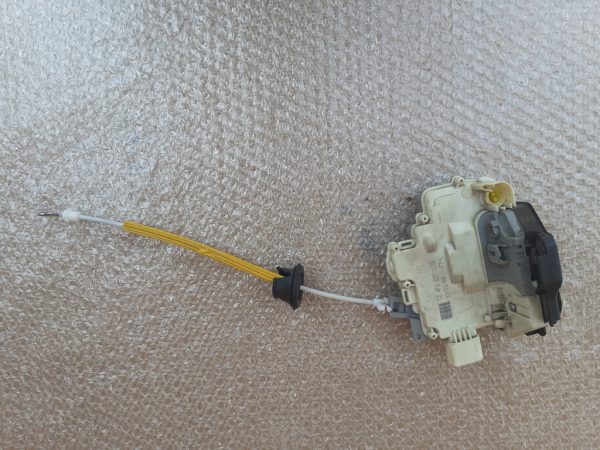 Broasca stanga fata Audi A3 2010 4F1837015E 4F1 837 015 E - Dezmembrari Auto