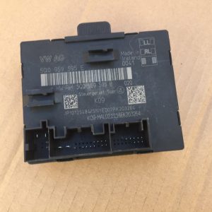 Calculator confort usa dreapta spate VW Arteon 5Q0959595E 5Q0 959 595 E - Dezmembrari Auto