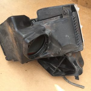Filtru aer Audi A4 B8 2013 limuzina S-LINE 2.0 tdi CJC 8K0133837BF 8K0 133 837 BF - Dezmembrari Auto