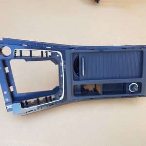 Consola centrala VW Golf 7 volan dreapta 5G0862531 5G2863245F - Dezmembrari Auto