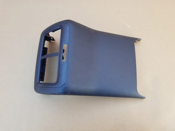 Capac cotiera VW Golf 7 5G0863289C 5G0 863 289 C - Dezmembrari Auto