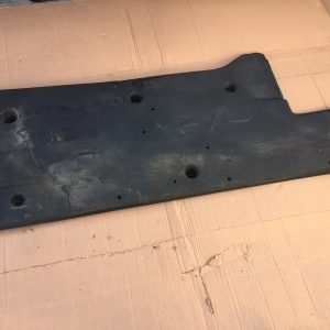 Scut lateral dreapta VW Passat B8 limuzina 3Q0825202B 3Q0 825 202 B - Dezmembrari Auto