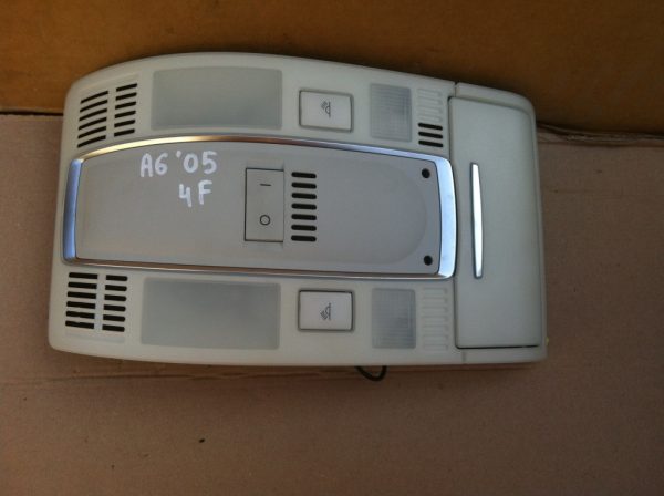 Plafoniera fata Audi A6 4F 4F0947135H - Dezmembrari Auto