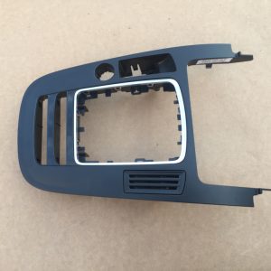 Consola centrala Audi A4 B8 8K0864261 8K0 864 261 - Dezmembrari Auto
