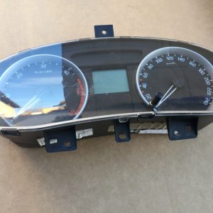 Ceasuri bord Skoda Fabia 2 1.4 tdi BNM 5J0920810C 5J0 920 810 C - Dezmembrari Auto