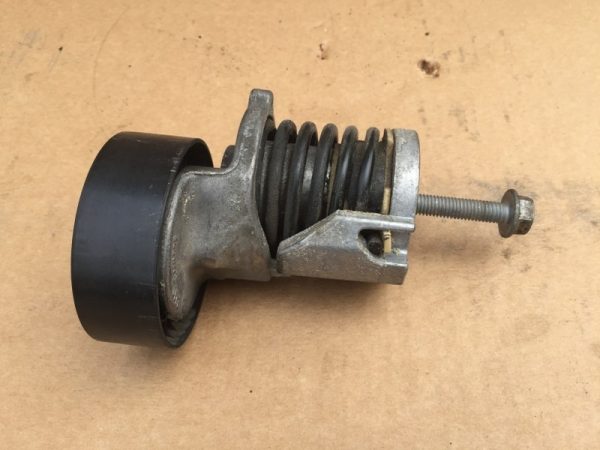 Intinzator curea A4 B8 2013 limuzina S-LINE 2.0 tdi CJC 038903315AH 038 903 315 AH - Dezmembrari Auto