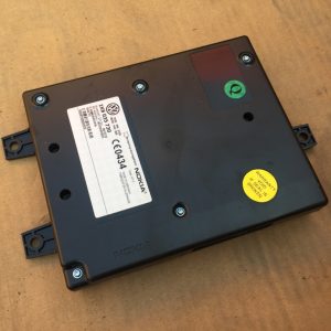 Modul Bluetooth Volkswagen Passat B6 2009 1K8035730 1K8 035 730 - Dezmembrari Auto