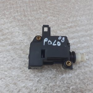 Actuator inchidere haion VW Polo 9N 2008 hatchbach 3B0959781C 3B0 959 781 C - Dezmembrari Auto