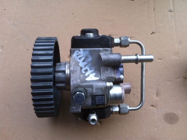 Pompa inalte Opel Astra J 1.7 cdti 8980924670 - Dezmembrari Auto