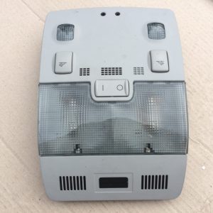 Plafoniera lumini Audi A3 8p 2004 8E0847135N 8E0 847 135 N - Dezmembrari Auto