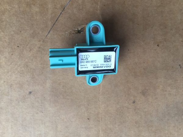 Senzor Audi A4 B8 2009 8K0955557C 8K0 955 557 C - Dezmembrari Auto