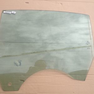 Geam stanga spate VW Passat CC 3C8845205 3C8 845 205 - Dezmembrari Auto