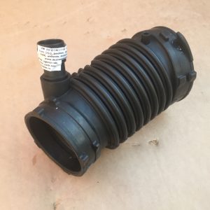 Furtun admisie VW Arteon 2.0 CUAA 3Q0129615 3Q0 129 615 - Dezmembrari Auto