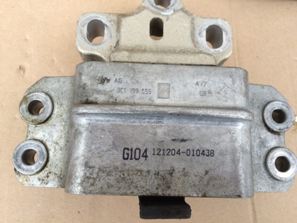 Tampon cutie viteze VW Audi Skoda Seat 2.0 tdi 1K0199555AL - Dezmembrari Auto