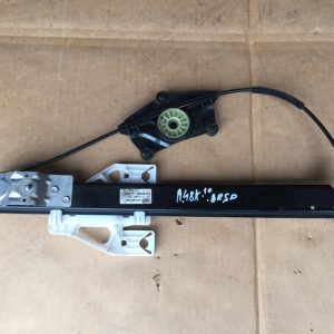 Macara usa dreapta spate Audi A4 B8 2009 8K0839462 8K0 839 462 - Dezmembrari Auto