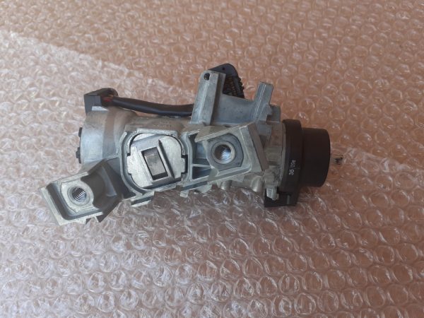 Contact cu cheie Volkswagen Golf 6 2010 1K0905851B 1K0 905 851 B - Dezmembrari Auto