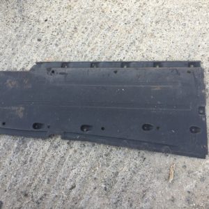 Scut lateral stanga Audi A4 B7 8E0825207 8E0 825 207 - Dezmembrari Auto