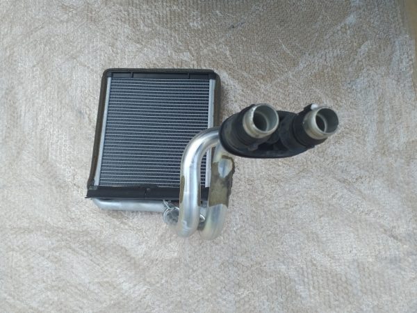 Radiator habitaclu VW Passat B6 din 2007 motor BMP 3C0819031 3C0 819 031 - Dezmembrari Auto
