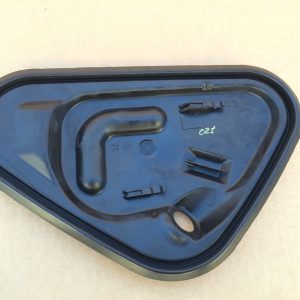 Plastic VW Passat B8 2015 3G0837916A 3G0 837 916 A - Dezmembrari Auto