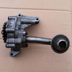 Pompa ulei Audi VW 2.0 tdi 03G115105 - Dezmembrari Auto