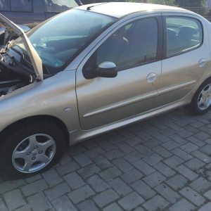 Dezmembrari Peugeot 206 sedan 1.4 KFW benzina din 2008 - Dezmembrari Auto