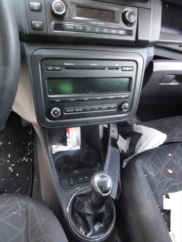Dezmembrari Skoda Fabia 2 combi motor 1.6 tdi CAY din 2012 - Dezmembrari Auto - imagine 4