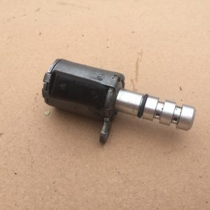 Supapa regulatoare ulei VW Golf 7 2.0 tdi 04L 906 455 B 04L906455B - Dezmembrari Auto
